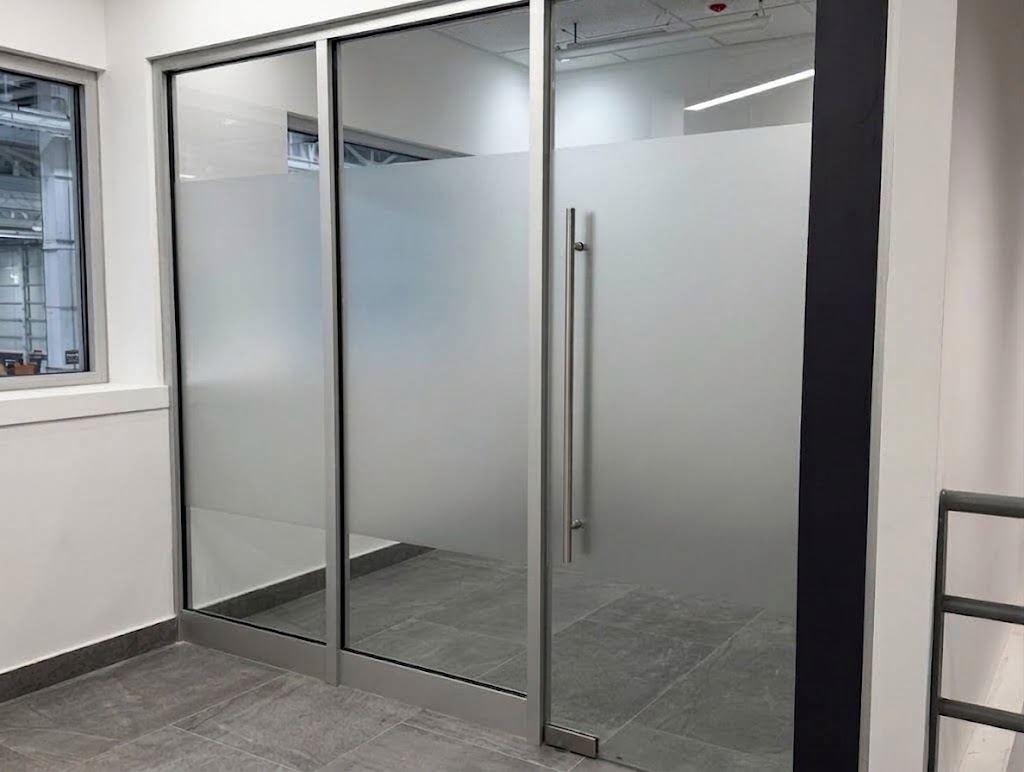 VINIL ESMERILADO SIN CORTE, CON INSTALACIÓN